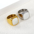 Oversized vierkante schelpring