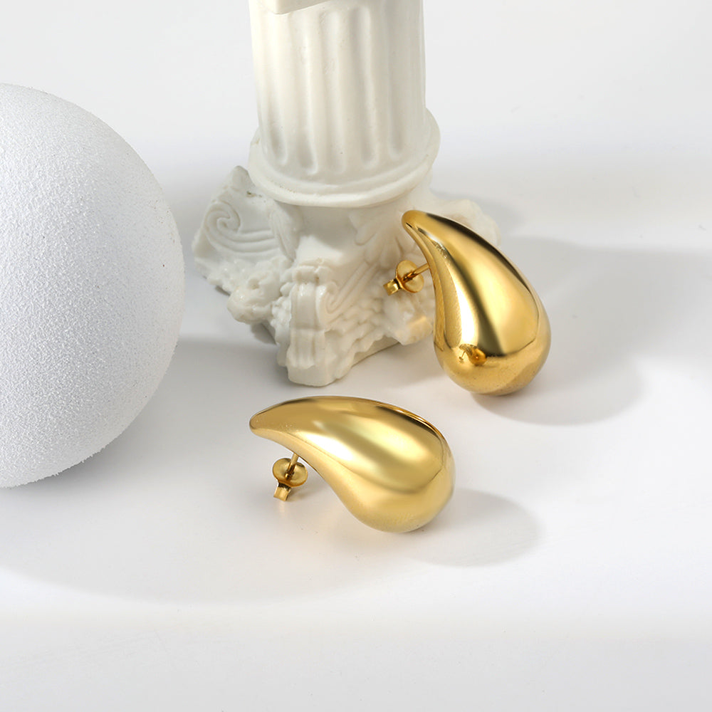 Ovale traanvormige oorbellen