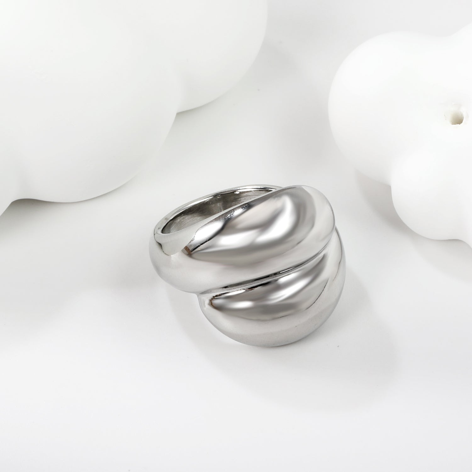 Overdreven gouden ring