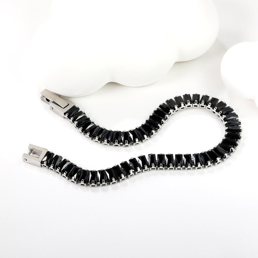 Bracelet à fermoir rectangulaire multi-diamants