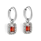 Cirkelvormige hoepeloorbellen met rechthoekige en witte diamanten