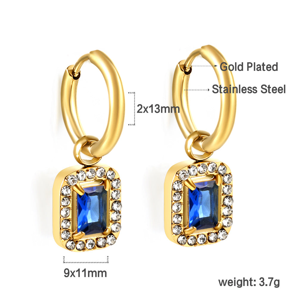 Cirkelvormige hoepeloorbellen met rechthoekige en witte diamanten