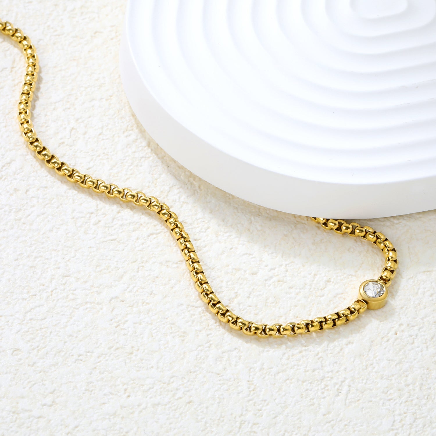 White Diamond Inlaid Pendant Necklace – Steel & Gold Elegance