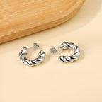 Open halve cirkel oorgesp