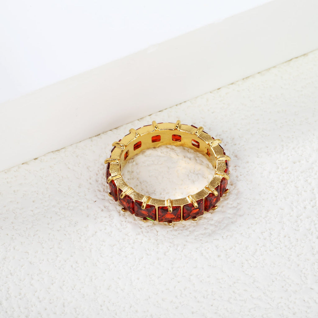 Vierkante zirkonium solitaire ring