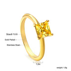 Bague en diamant carré jaune à griffes