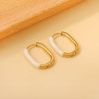 U-vormige gekleurde oorbellen