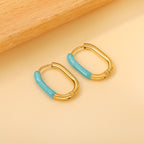 U-vormige gekleurde oorbellen