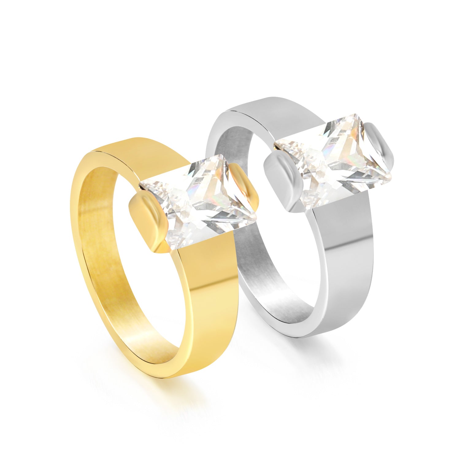 Vierkante solitaire ring met witte diamanten