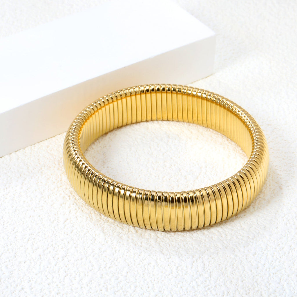 Zachte gouden armband