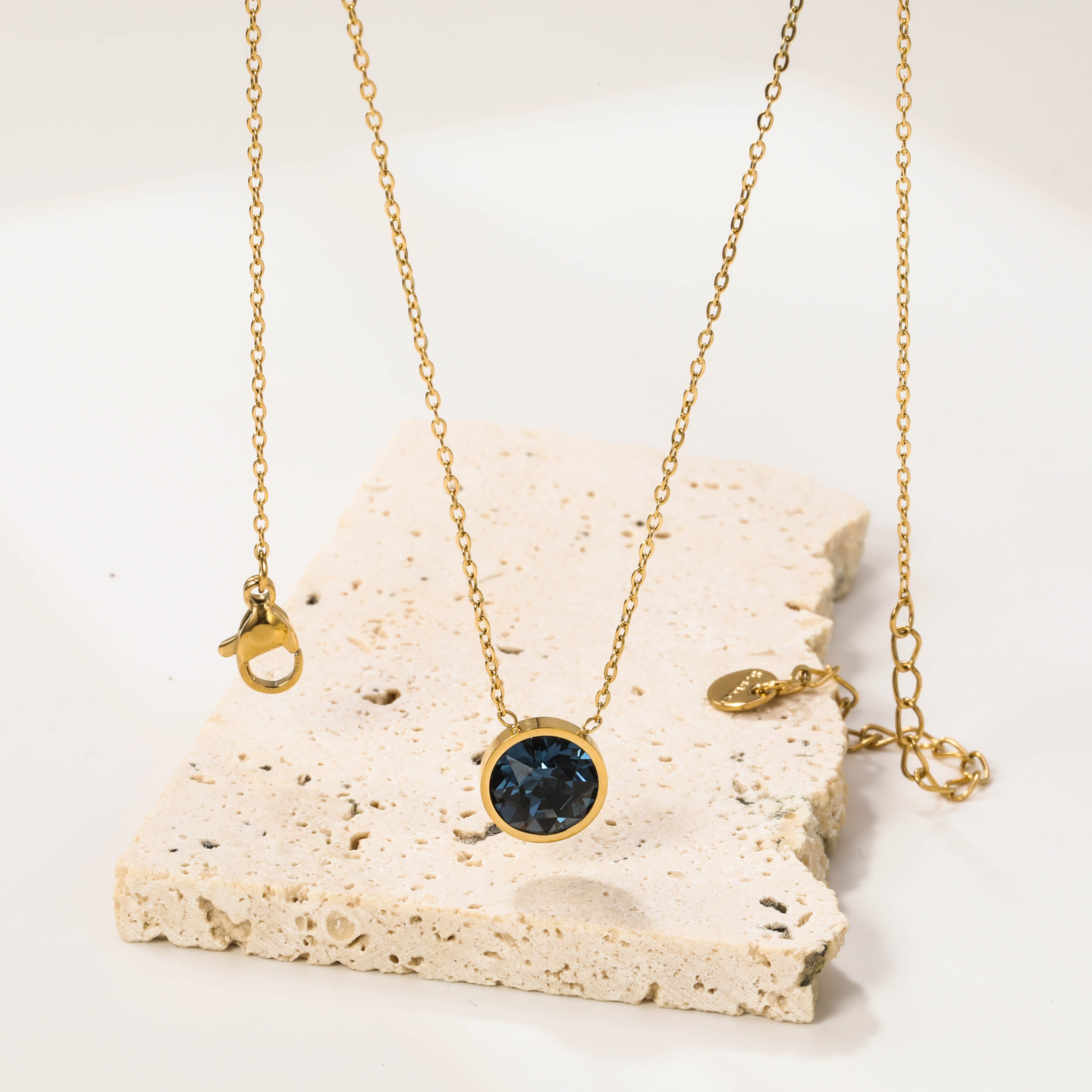 Ronde veelkleurige opaal hanger ketting