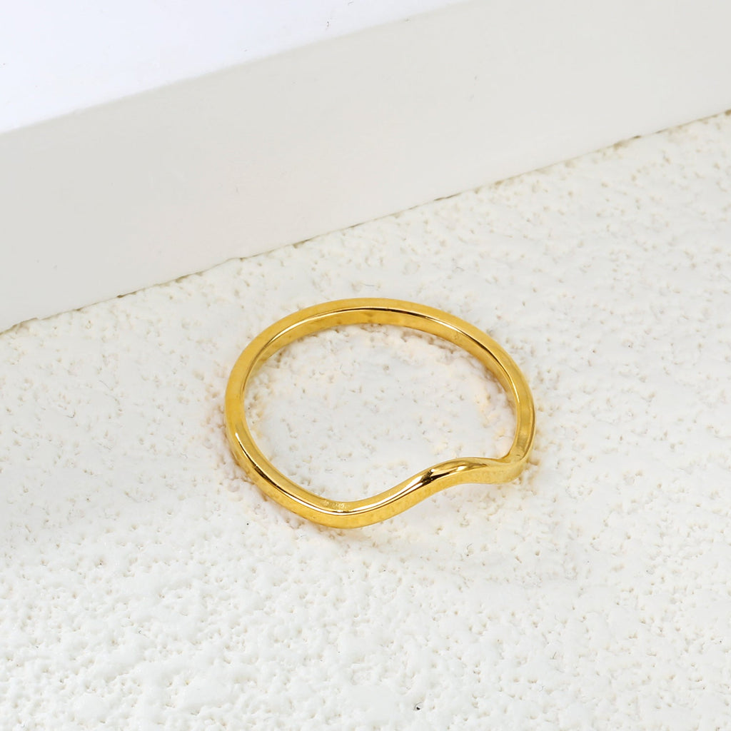 Gebogen, puntige ring van roestvrij staal