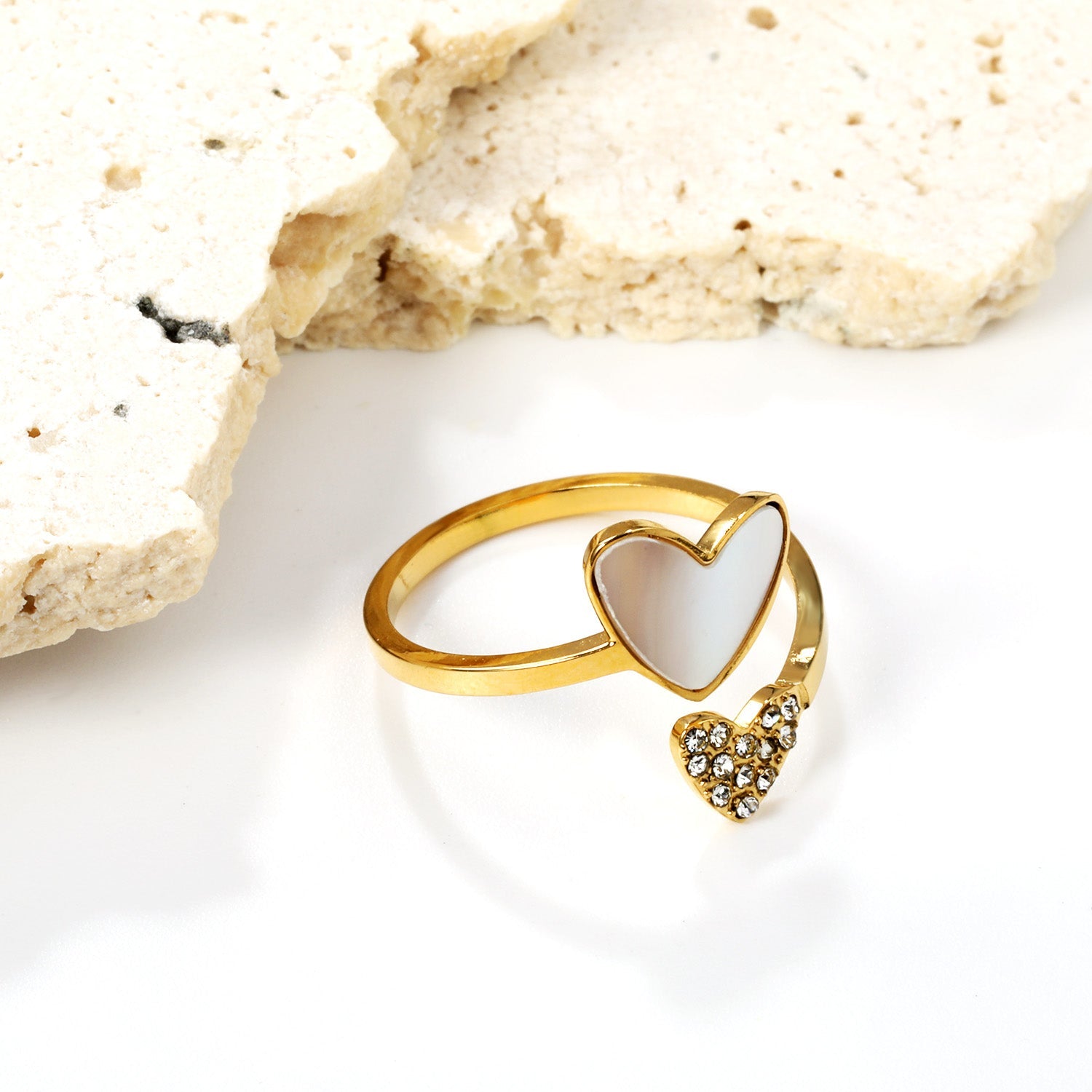 Twee harten diamant &amp; schelp ring