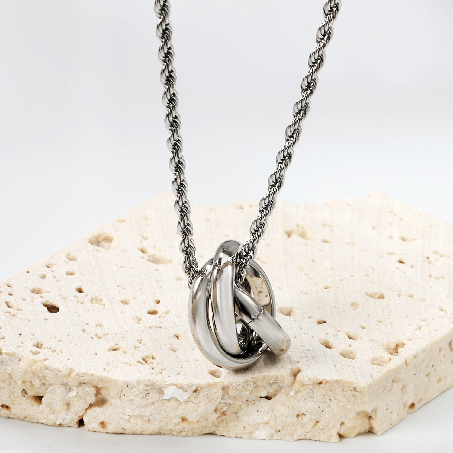 Kleine vierzijdige molenhanger ketting