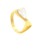 Hartvormige ring met witte schelpinleg