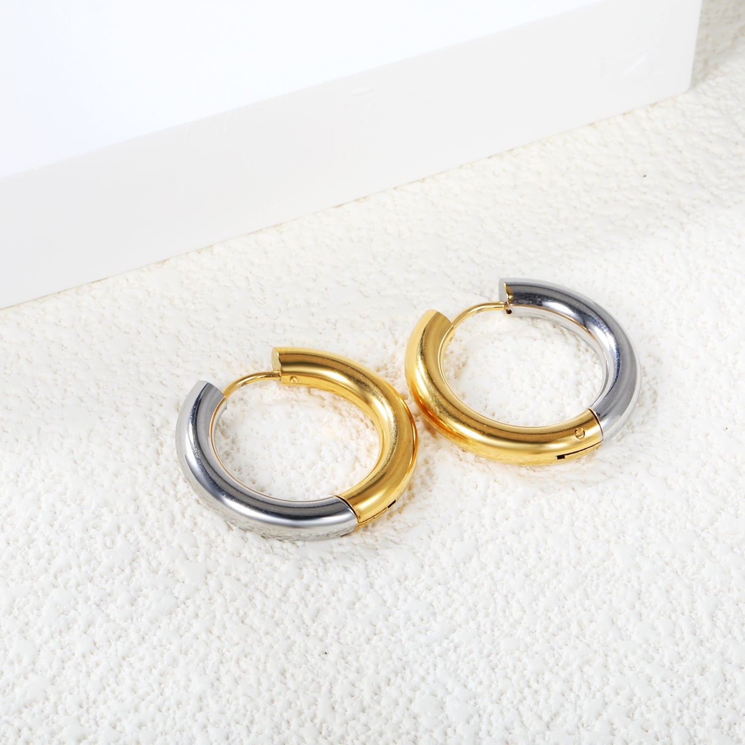 Cirkelvormige oorbellen in goudkleur