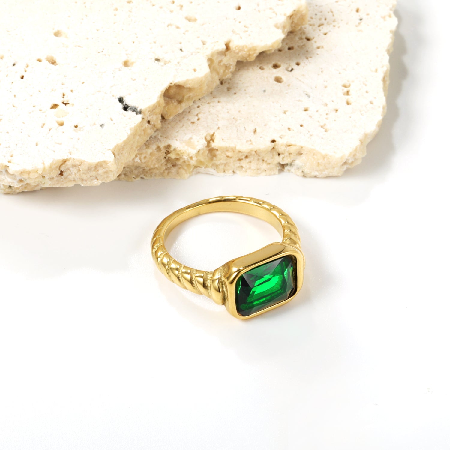 Oversized groene diamant-schroefbandring