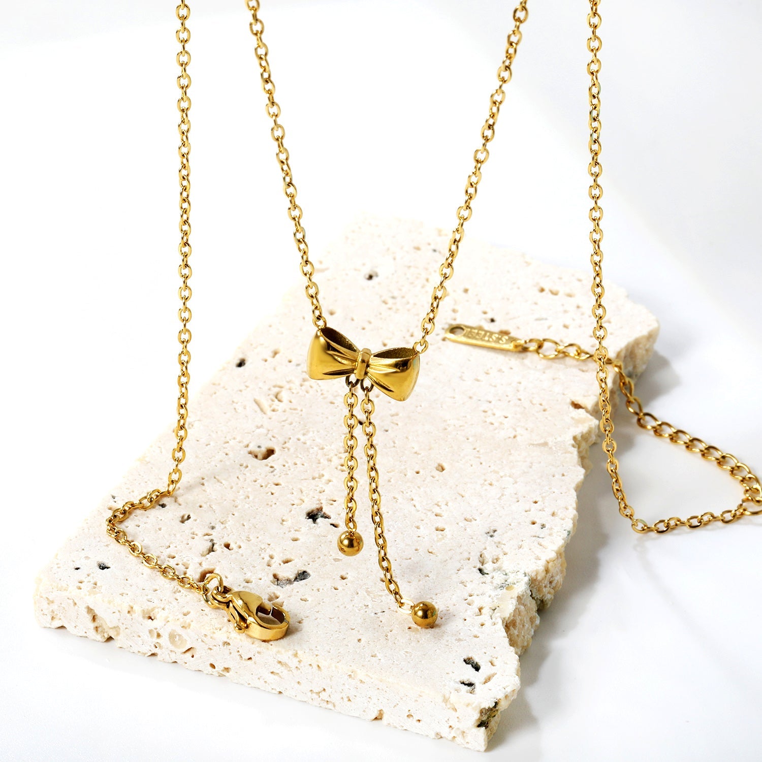 Strikketting met dubbele stalen kralen