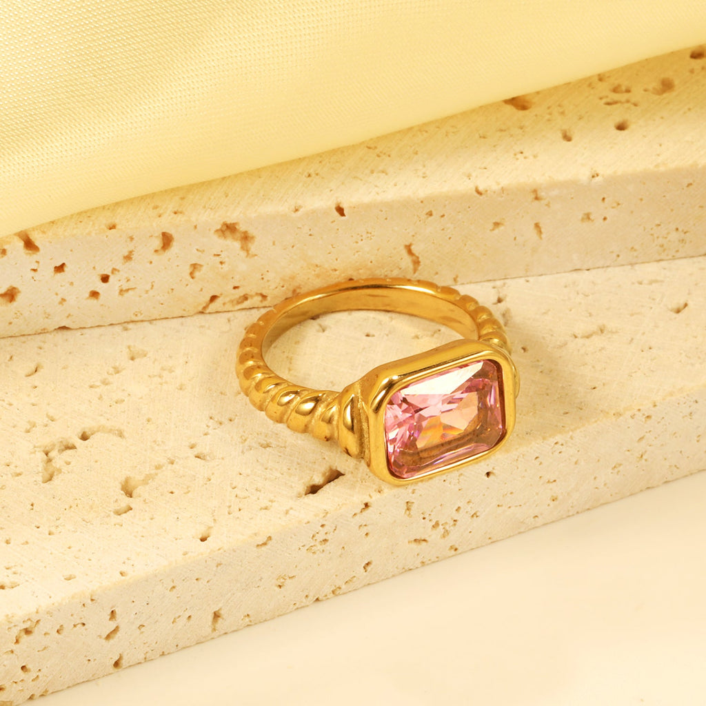 Oversized roze diamanten ring met schroefdraad