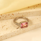 Oversized roze diamanten ring met schroefdraad