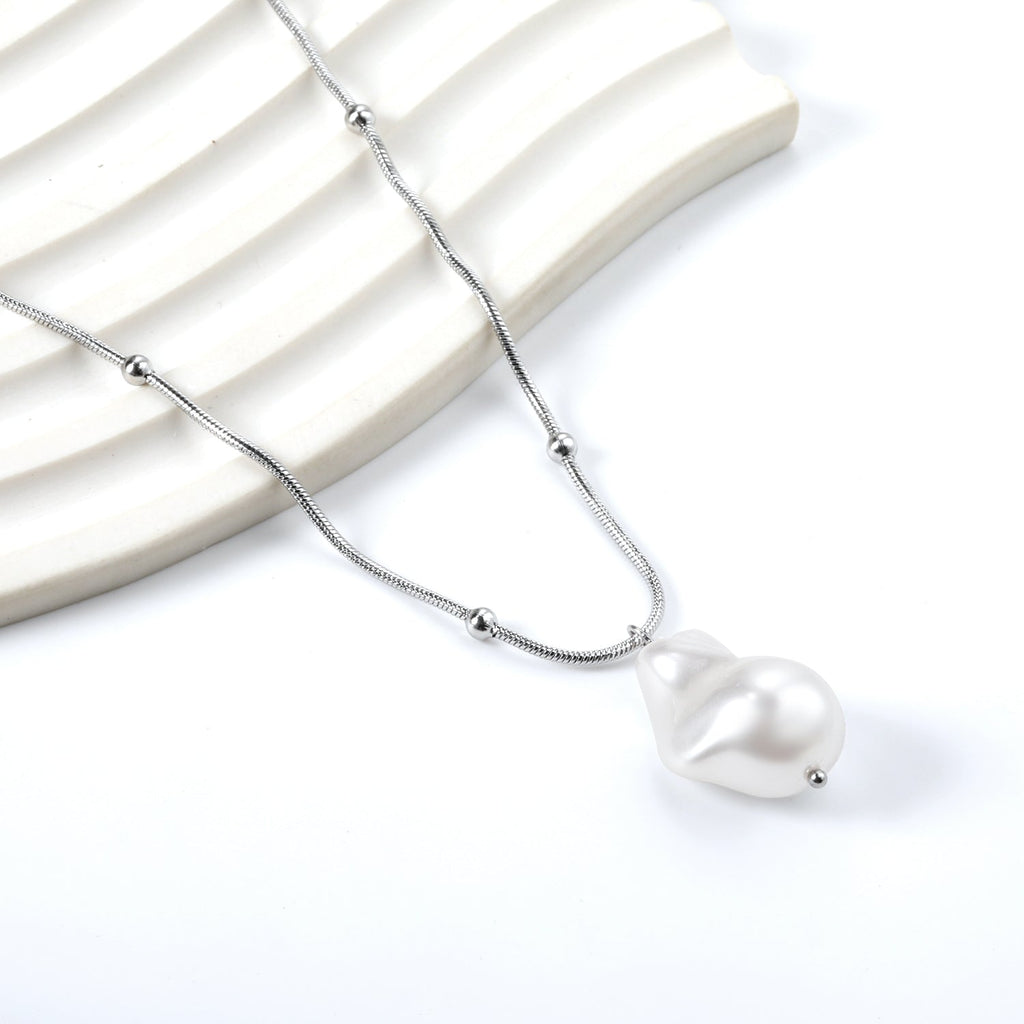 Gevormde witte parel hanger ketting