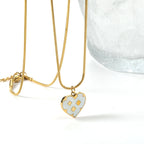 Hart Klaver Witte Schelp Ketting