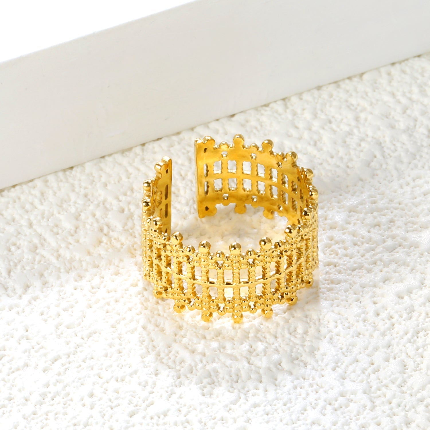 Gouden rasterpatroon open ring