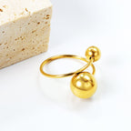 Grote en kleine bolvormige open roestvrijstalen ring