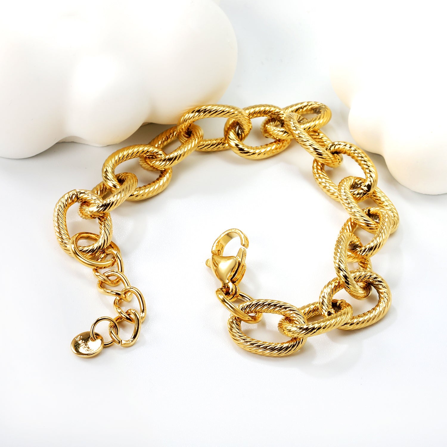 Bracelet chaîne en fil d'or