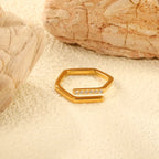 Zeshoekige zirkonia ring