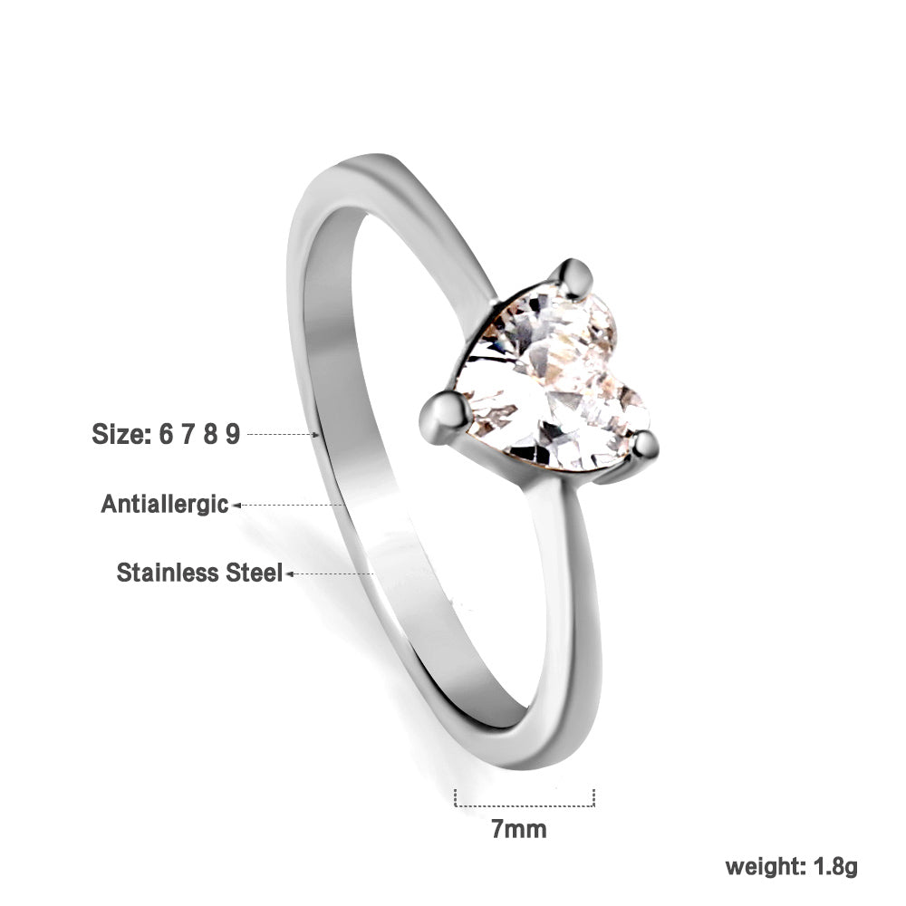 Witte diamanten hartvormige drieklauwring