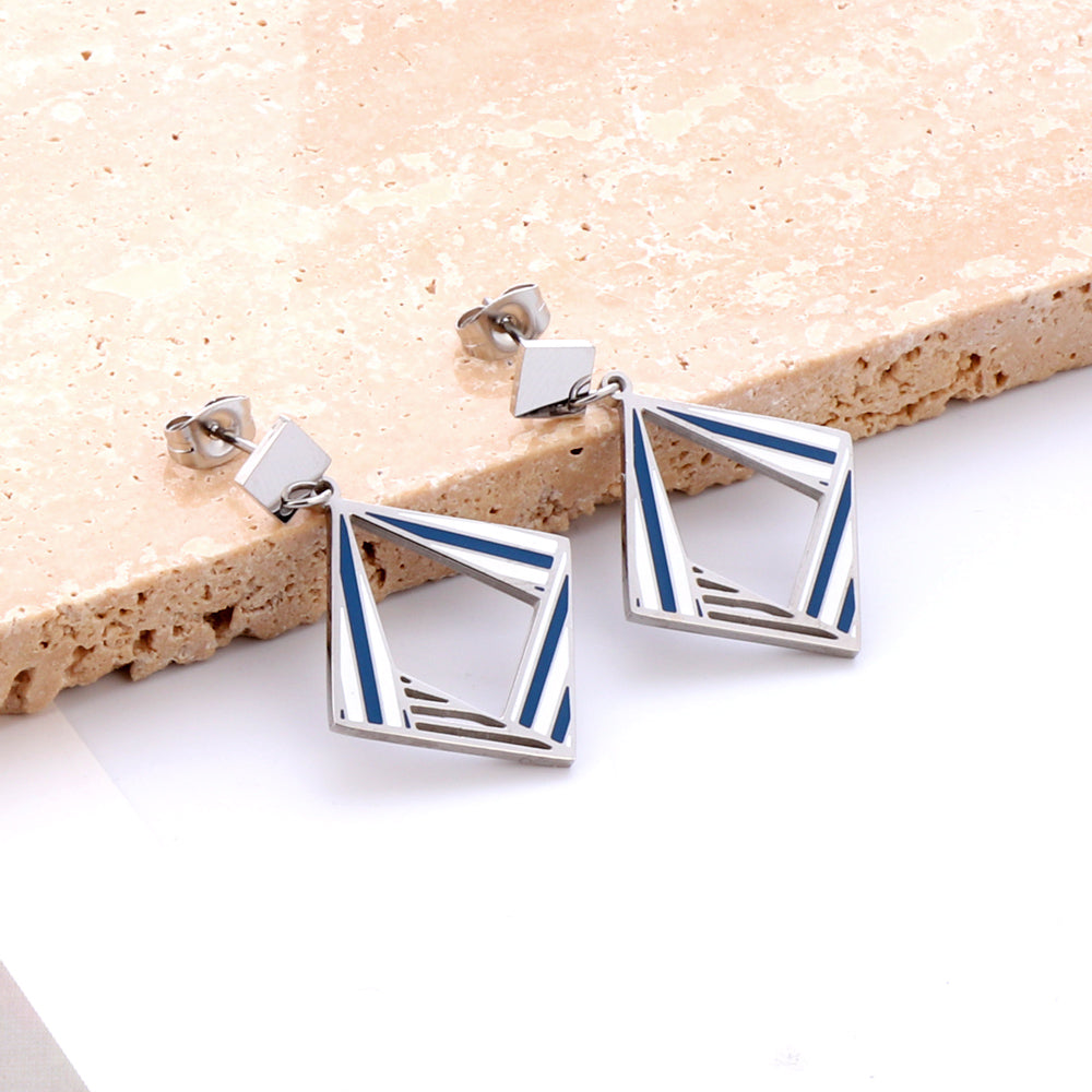 Rhombus Hollow Stud Oorbellen – Gemengde Kleuren