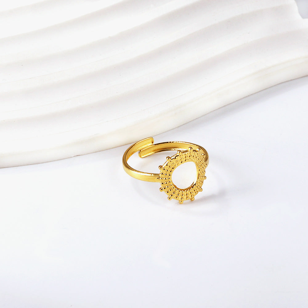 Verstelbare ring in de vorm van een zonnebloem