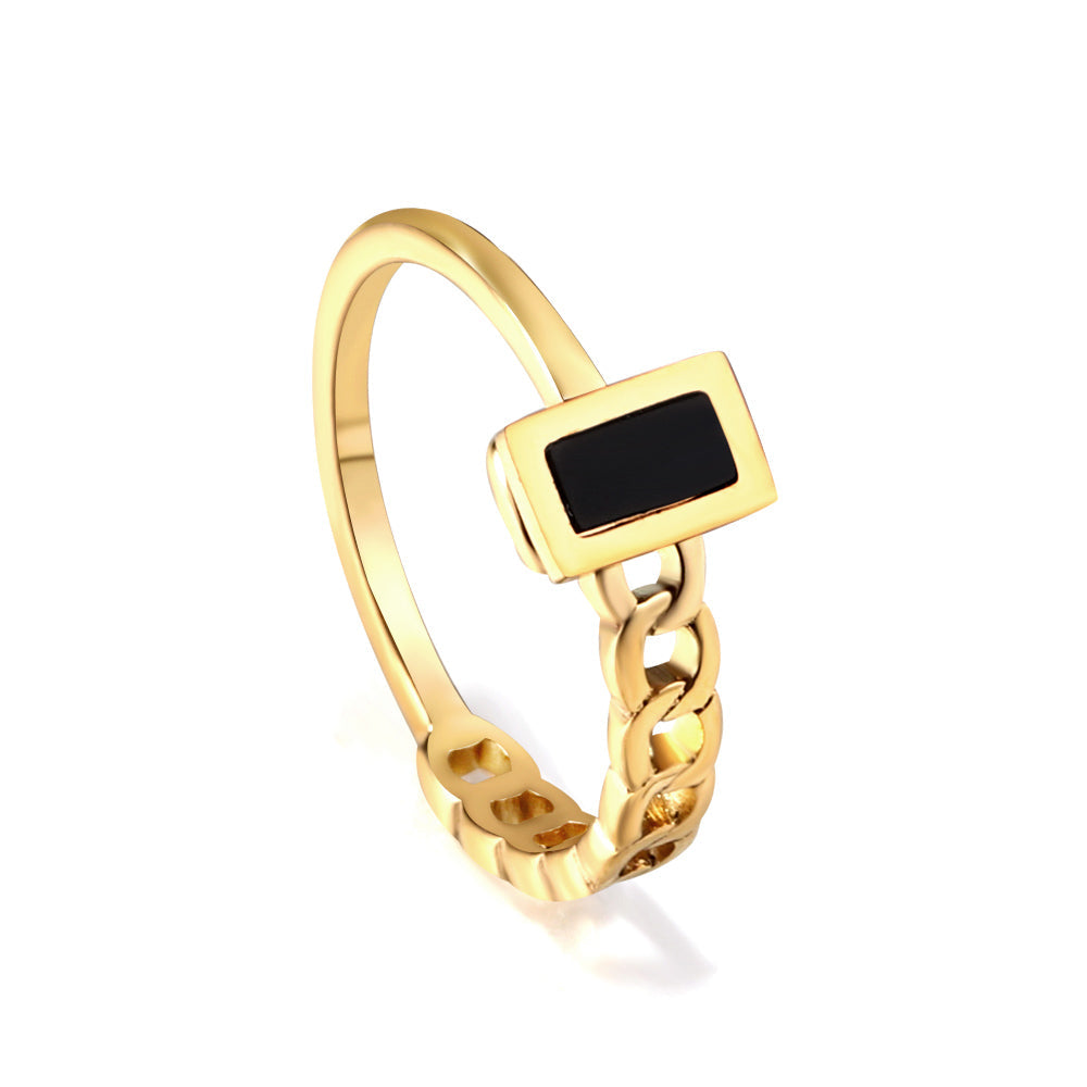 Ronde metalen windring met diamanten