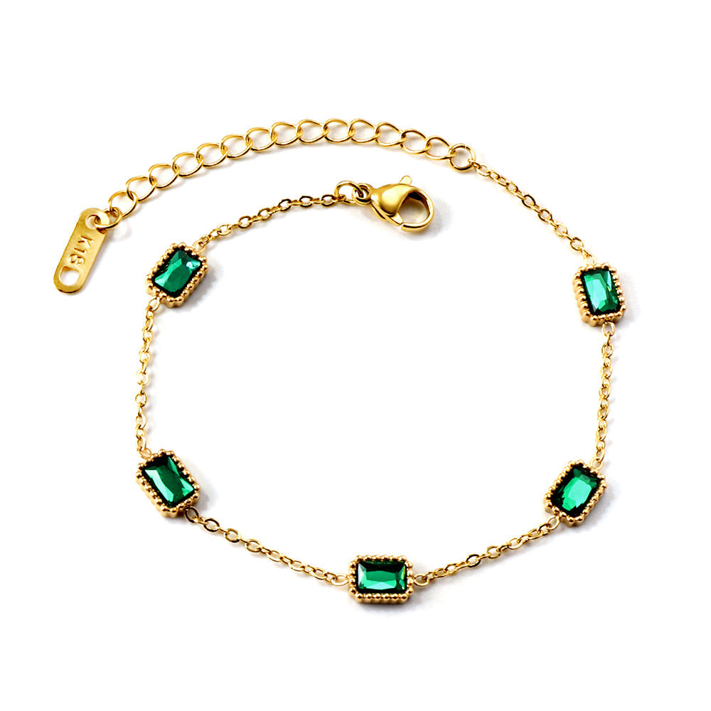 Bracelet rectangulaire en or avec diamant vert