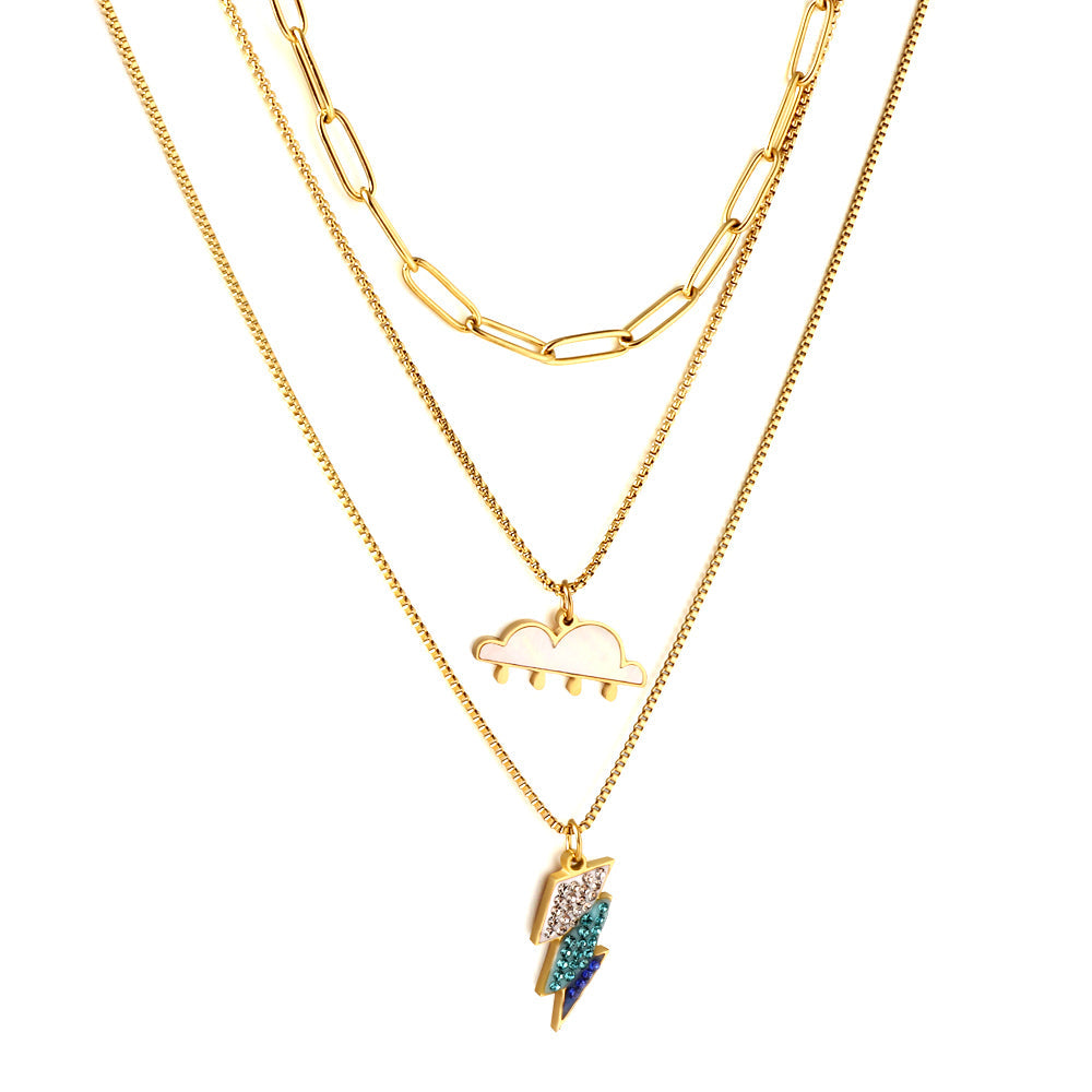 Drievoudige ketting met bliksem- en wolkenhanger