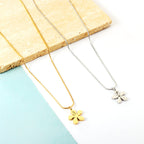 Perzikbloesem hanger ketting met diamant