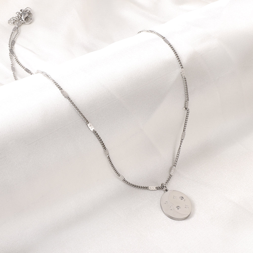 Ovale maan- en sterhangerketting met diamantaccent