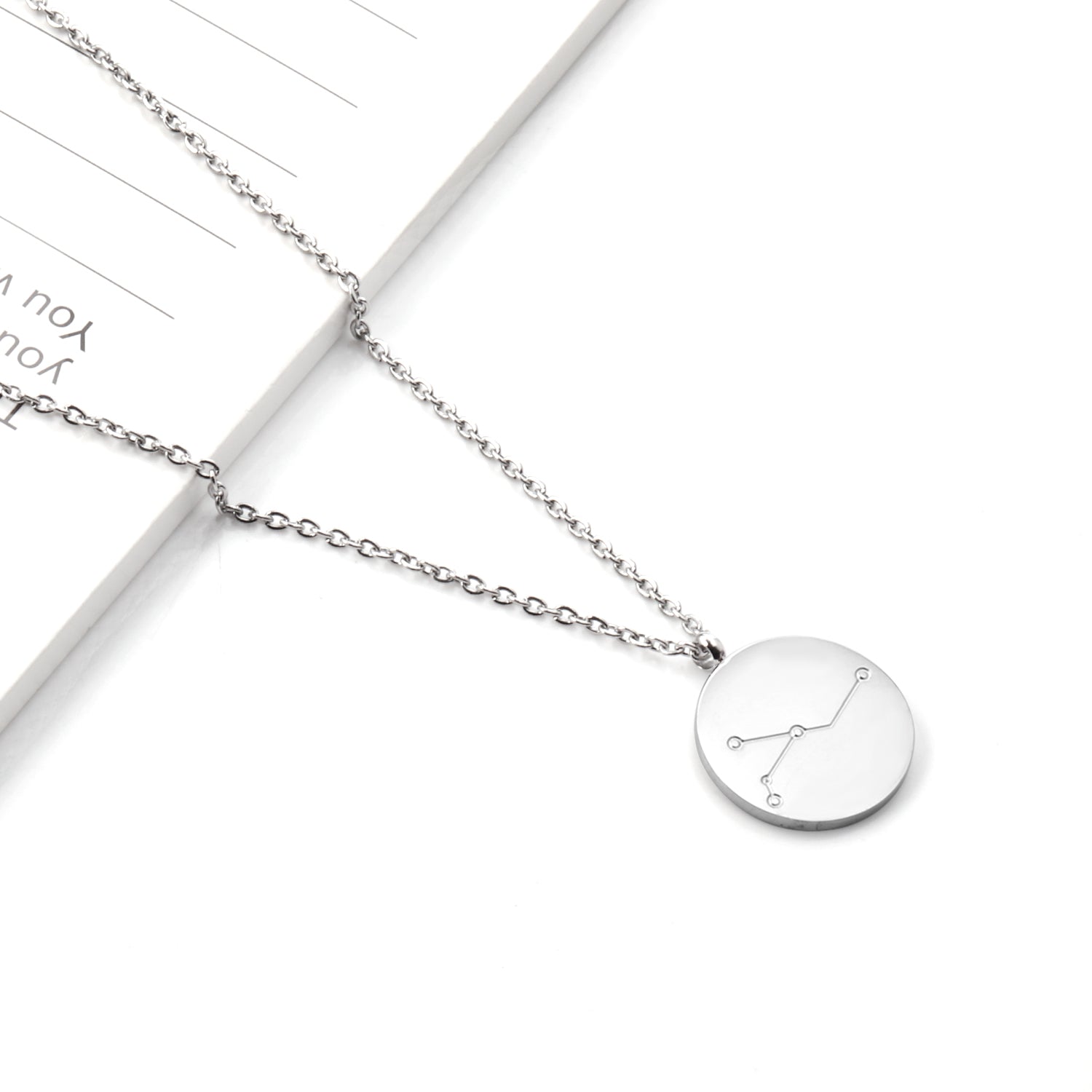 Hangerketting met sterrenbeelden