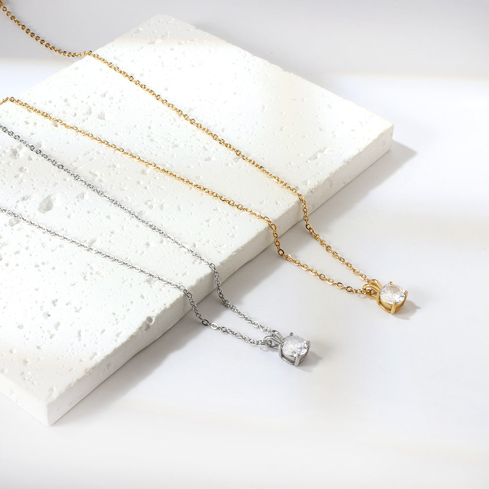 Ketting met ronde diamanten hanger in meerdere kleuren