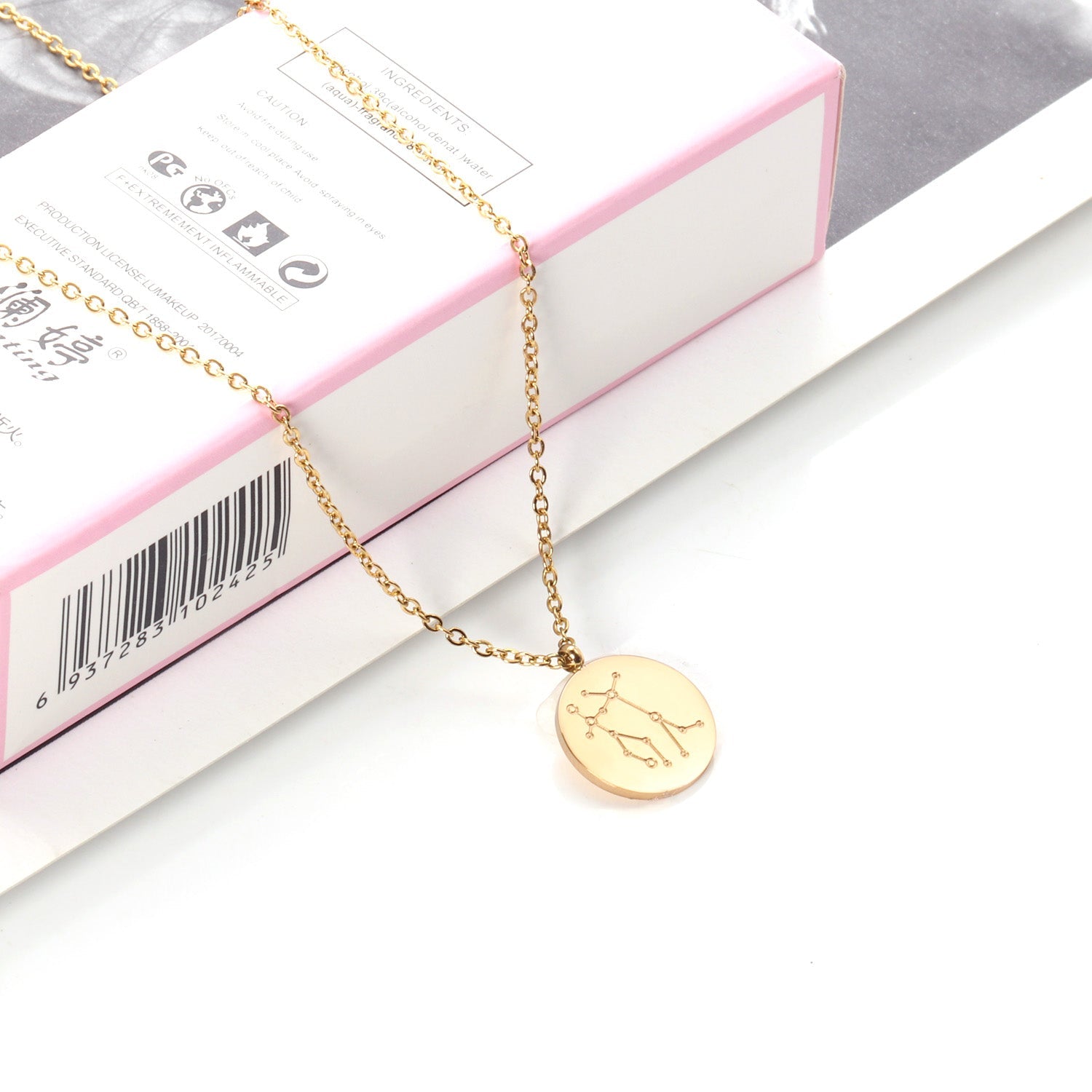 Hangerketting met sterrenbeelden