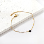 Bracelet à breloques cœur rouge et noir