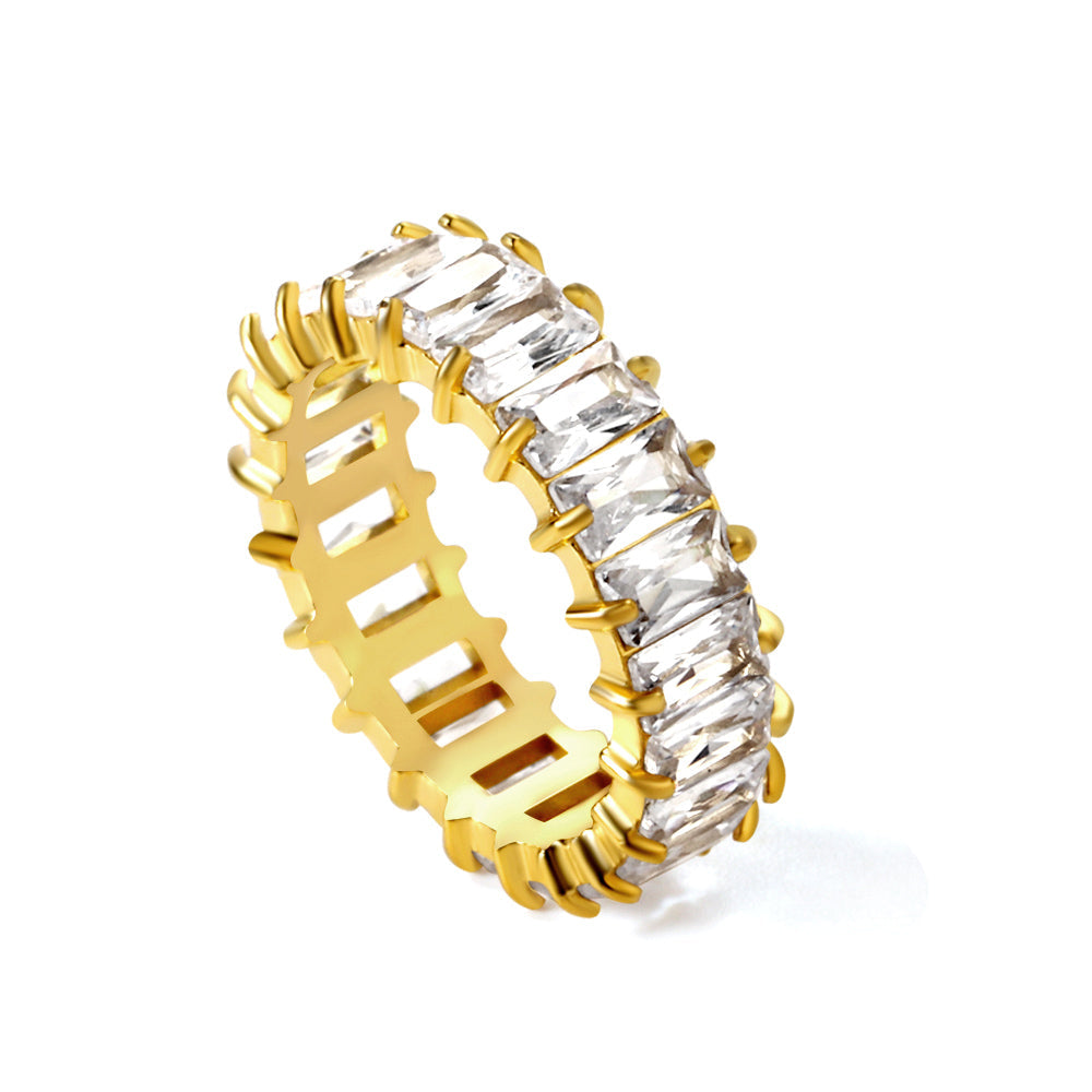 Rechthoekige luxe ring met volledige diamant