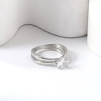 Ronde diamanten ring van goud en staal