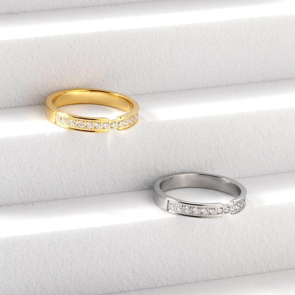 Ring met diamanten accent van goud en staal