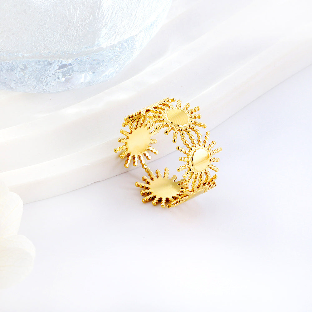 Gouden Zonnestralen Statement Ring