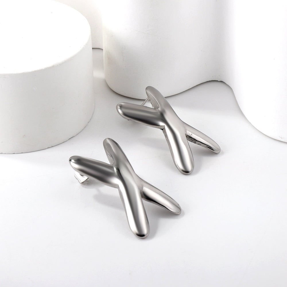 X-vormige gouden oorbellen