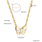 Collier pendentif coquillage blanc papillon avec diamant blanc