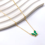 Groene en witte vlinderhangerketting