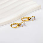 Cirkelvormige traanvormige witte diamanten oorbellen